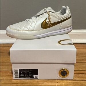 (BRAND NEW) Nike Tiempo Legend ‘Ronaldinho’ Size 10